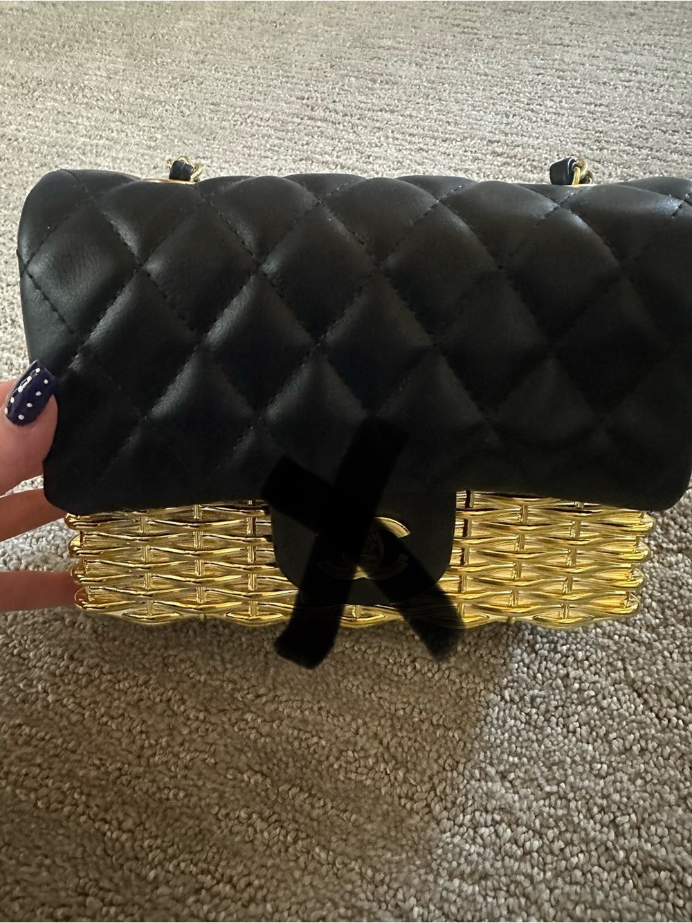 Quilted Black and Gold Women's Shoulder Bag